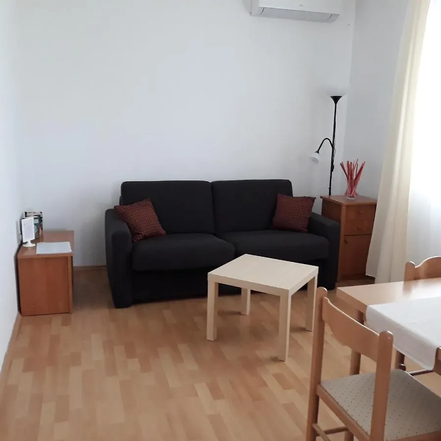 Rina Apartments ラビン クロアチア