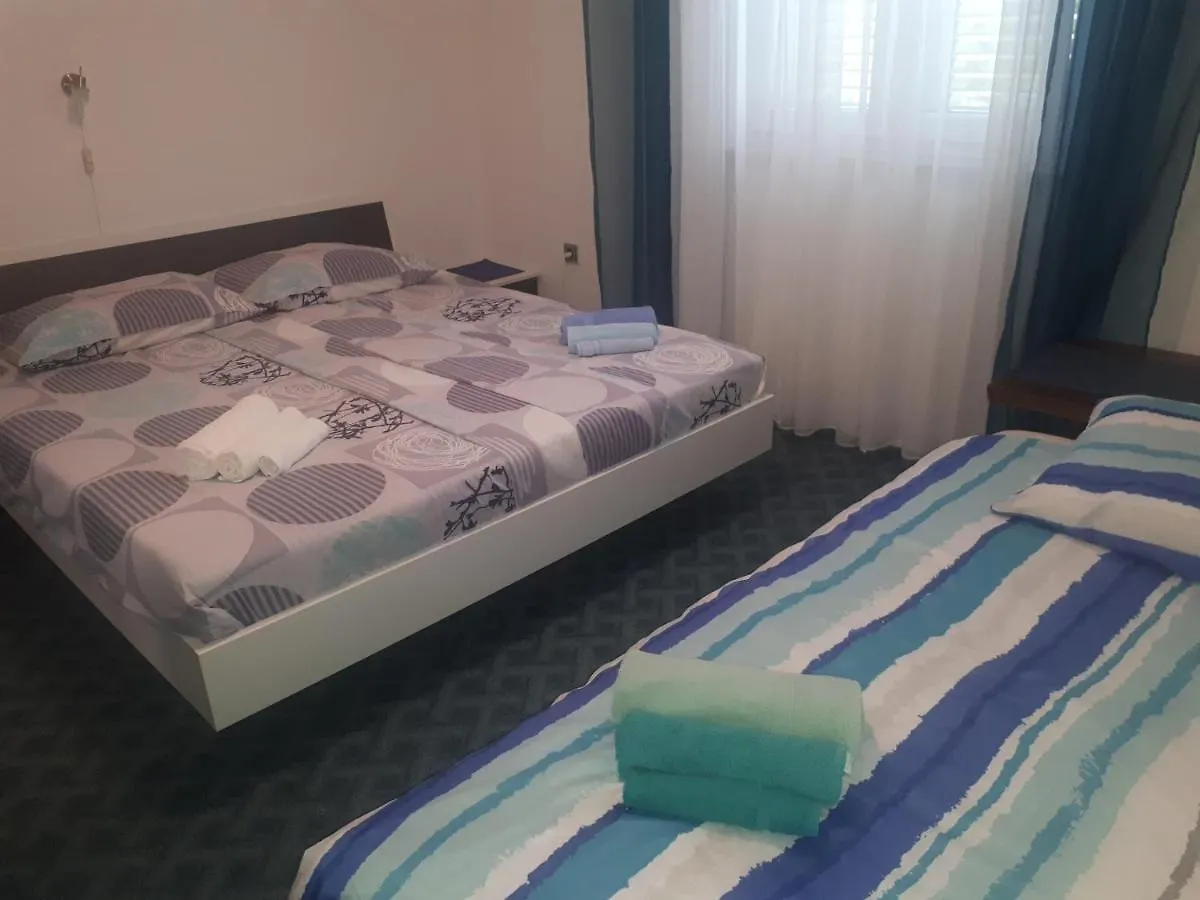 Rina Apartments ラビン